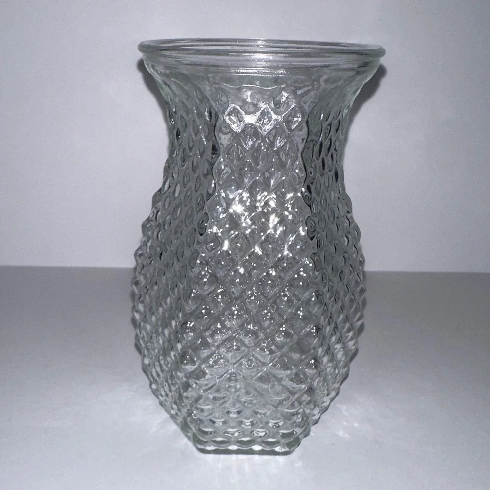 Vintage Hoosier Glass #4071 Hexagonal Base Diamond‎ Pattern  5.5